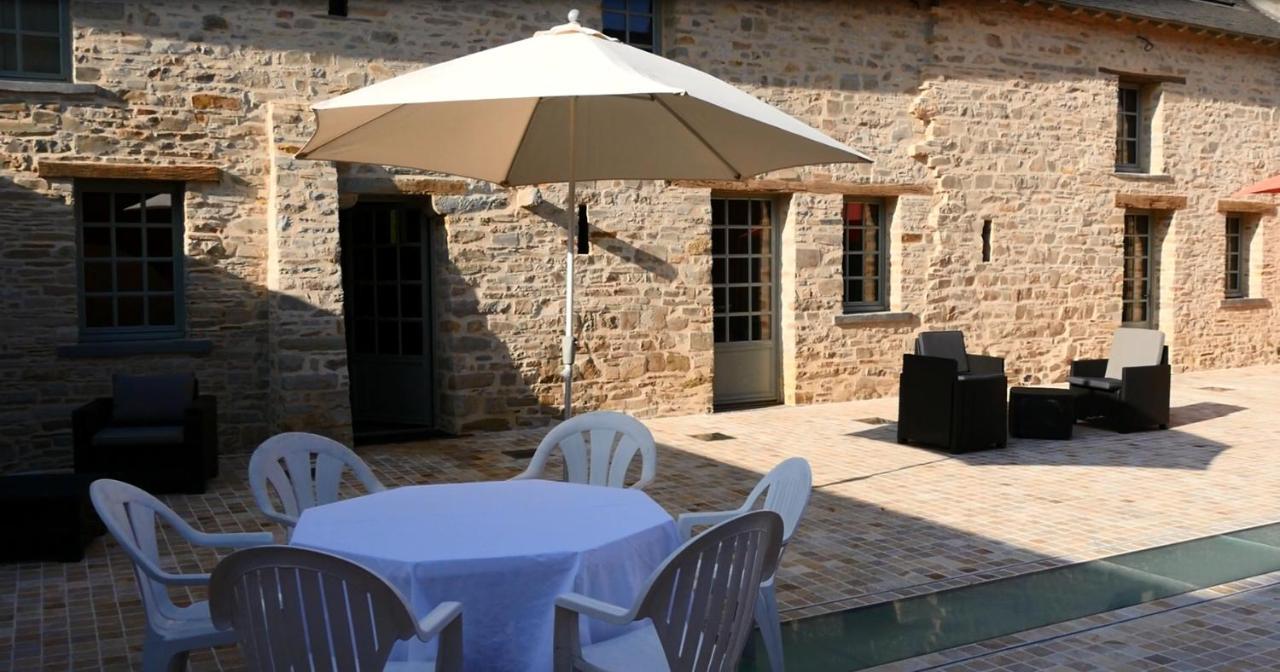 Hotel La Ferrière 3*