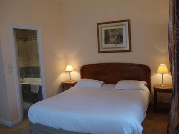La Ferrière 3*